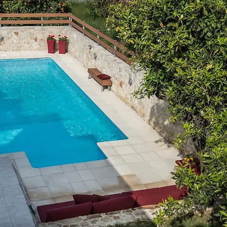 Casa Di Patellari